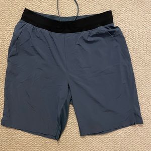Men’s lulu lemon shorts